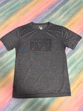 Vuori Grey Short Sleeve Tee Size L